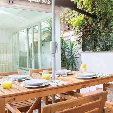 Oasi Di Relax: Con Giardino A 아파트 로마